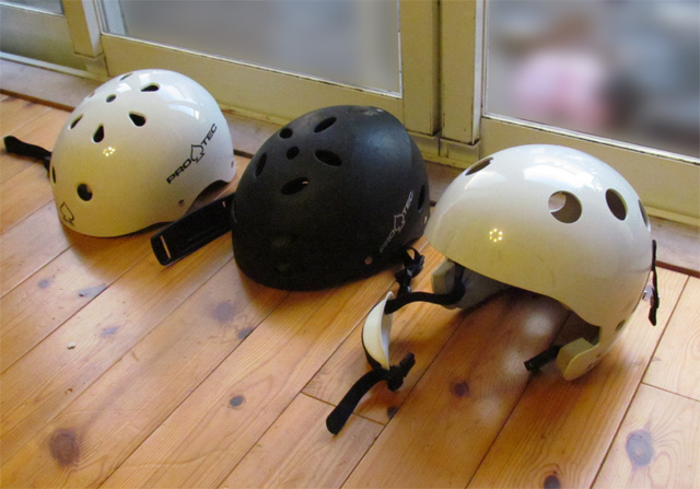 潜水用のヘルメット 湘南のダイビング